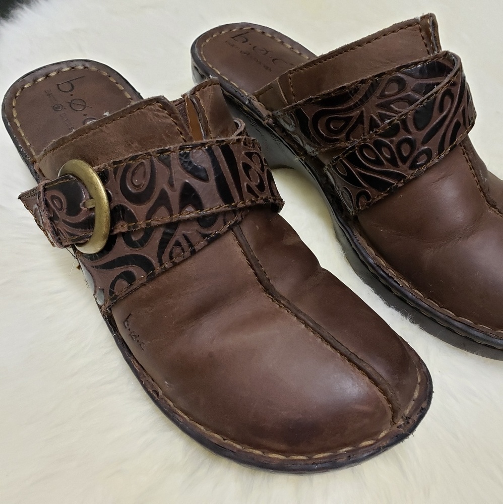 BORN BOC Brown Leather Uppers Mule Clogs S…